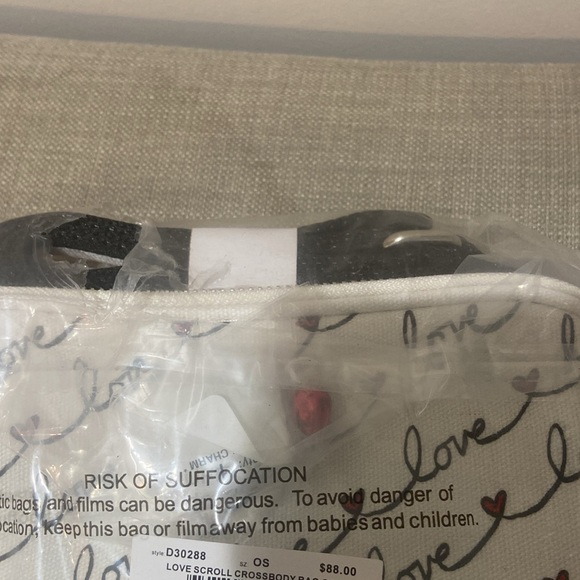 Brighton ❤️Crossbody - Picture 3 of 6